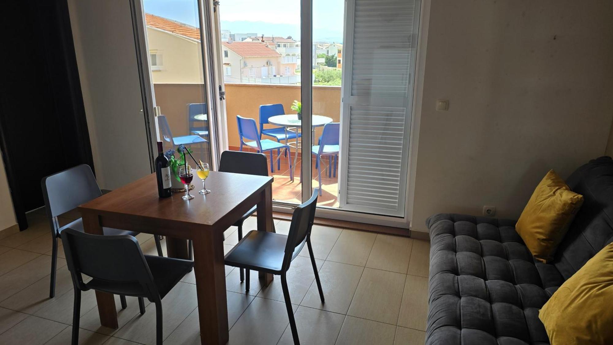M&m Apartment Novalja