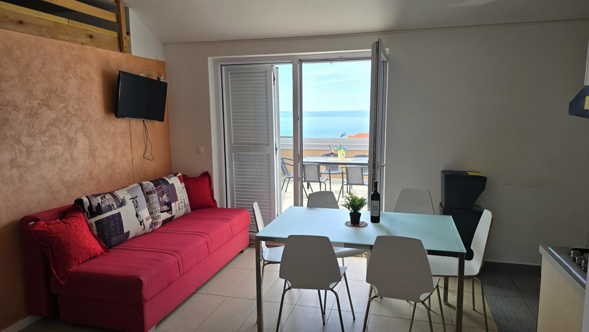 Apartment M&m Novalja